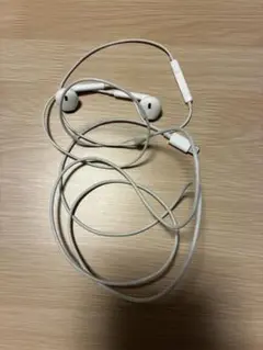 iPhone 純正有線イヤフォン