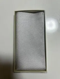 ホワイト ストライプ ポケットチーフ　未使用