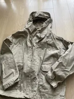 ユニクロ130ベージュ フード付きジャケット