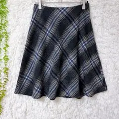 E261ナチュラルビューティーベーシック ウール混 チェックフレアスカート XS