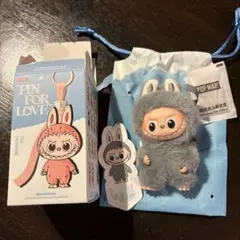 POP MART THE MONSTERS pin for loveキーホルダー