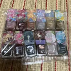 ParaDo ミニネイル　パラドゥ　ネイル　ネイルカラー nail 12本のサムネイル