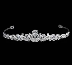 ウェディング　ヘッドドレス　ティアラ　低め