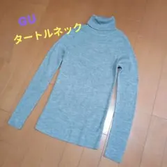 タートルネックセーター