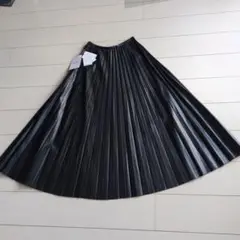 合成皮革プリーツスカート Sサイズ