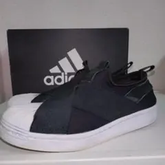 adidas　アディダス　スリッポン　スニーカー
