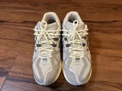 Item thumbnail for item 3c2ab2c7-282e-46a4-9df0-2ad888840e84