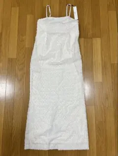 ホワイト　キャミワンピース