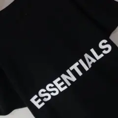 ESSENTIALS オーバーサイズ Tシャツ ブラック