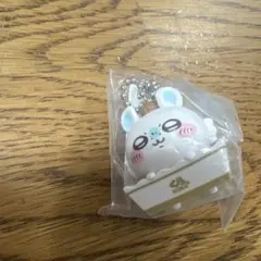 くら寿司　ちいかわのモモンガ