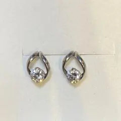 美品 K10WG ダイヤモンド風 ピアス 両耳用 ホワイトゴールド刻印あり 