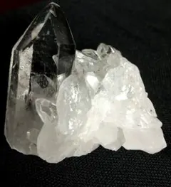ハイクオリティ　インボー入り　ゼッカデソーザ産　水晶クラスター　原石　天然石