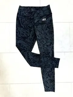 NIKE ブラック マーブル柄 レギンス Sのサムネイル