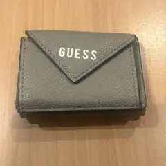 GUESS ミニ財布のサムネイル