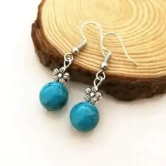 残り1点【匿名配送✨新品】フックピアス　ターコイズ　花　インディアン　シルバー