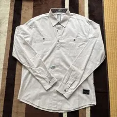 【未使用に近い】BILLABONG コットン長袖シャツ ホワイト サイズLのサムネイル