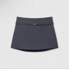 ダークグレー タイトスカート バックル付き 台形スカート