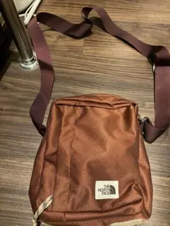 THE NORTH FACE ブラウンショルダーバッグ