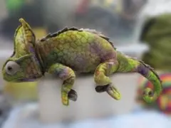 2026年最新】カメレオン ぬいぐるみの人気アイテム - メルカリ