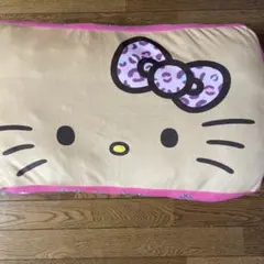 ハローキティもちもちクッション