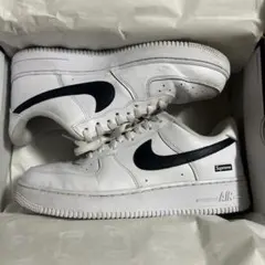 NIKE AIR FORCE 1 SUPREME