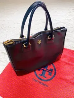 Tory Burch トリーバーチ ロビンソン 黒 レザートートバッグ