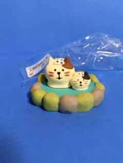 デコレコンコンブル　温泉親子猫のサムネイル