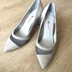 ダイアナ　DIANA パンプス 22cm ライトグレー　結婚式　ポインテッドトゥ