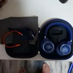 JBL LIVE 770 NC ネイビー 専用ケース付属 - メルカリ