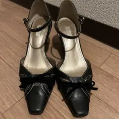 ペリーコ パンプス 黒 22.5 - メルカリ