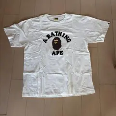 A BATHING APEホワイトTシャツ