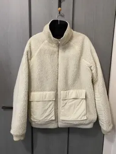 CK フリース　ボアジャケット クリーム色