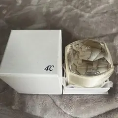 4℃ 花モチーフ ネックレス