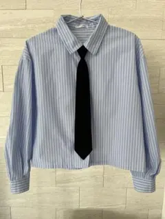 ハニーズ　ストライプシャツ　ネクタイ付き