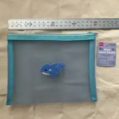 ★値下げ中★フラットメッシュポーチ　シャチ　ダイソー【匿名配送】のサムネイル
