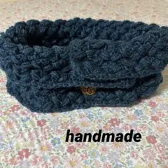 手編み✨ダークブルー ニットマフラー【ボタン付き】