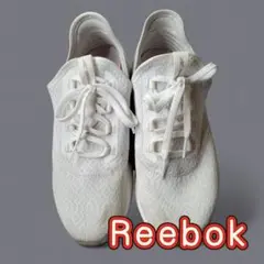 Reebok ホワイト スニーカー