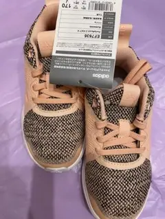 【新品】adidas スニーカー　17センチ