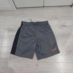 Nike 新品Size140ハーフパンツ グレー/ブラック