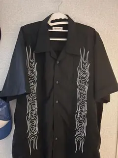 BlackEyePatch 半袖シャツ ブラック（柄シャツ）のサムネイル