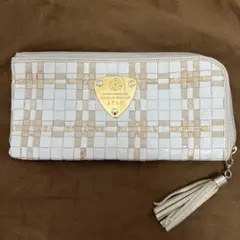 Item thumbnail for item f9cedc46-117e-4693-996b-edde2b17a7b3