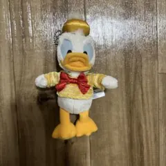 ディズニー ドナルド ぬいぐるみバッジ 30周年 ハピネスイズヒア