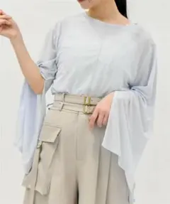 axes femmeスリット袖シアートップス(サックス)フリーサイズのサムネイル