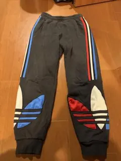 adidas トリコロール スウェットパンツ160/70A
