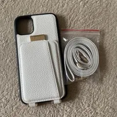 iPhone 11 携帯ケース　white