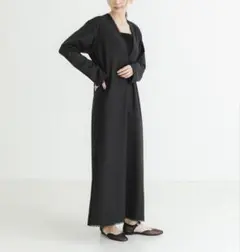 URBAN RESEARCH new basic 深Vネックワンピース