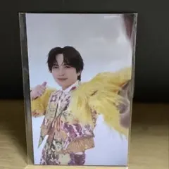 M!LK LOVE ENG!NE 吉田仁人　トロピカル衣装