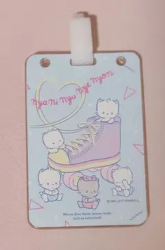 ニャニィニュニェニョン パスケース ICカード
