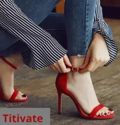TITIVATE 赤いストラップ付きヒールサンダル