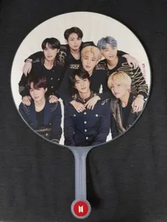 2026年最新】bts love yourselfうちわの人気アイテム - メルカリ